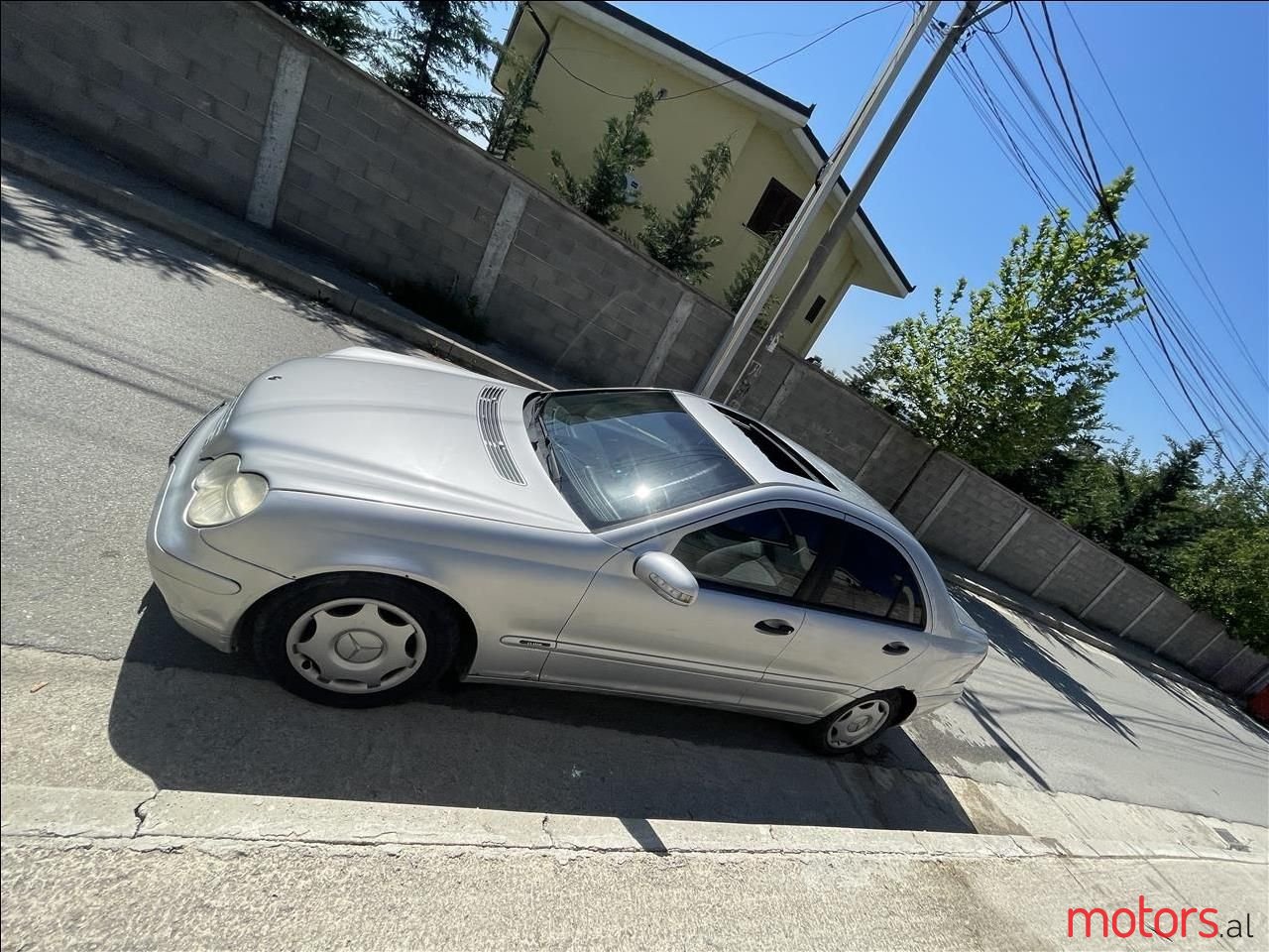 2002' Mercedes-Benz C 220 photo #2