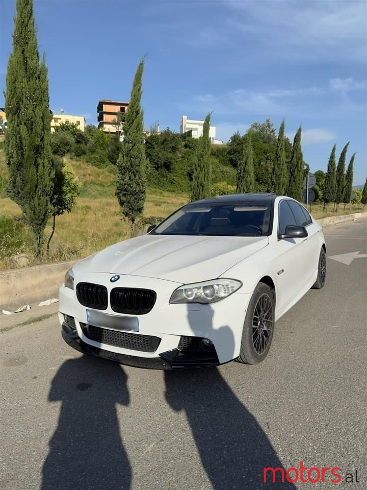 2013' BMW 535 photo #1