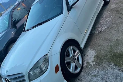 2010' Mercedes-Benz C 300