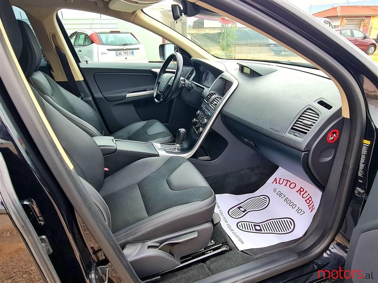 2010' Volvo Xc 60 photo #3