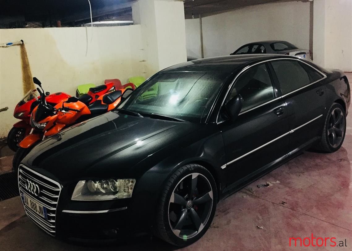 2004' Audi A8 photo #1