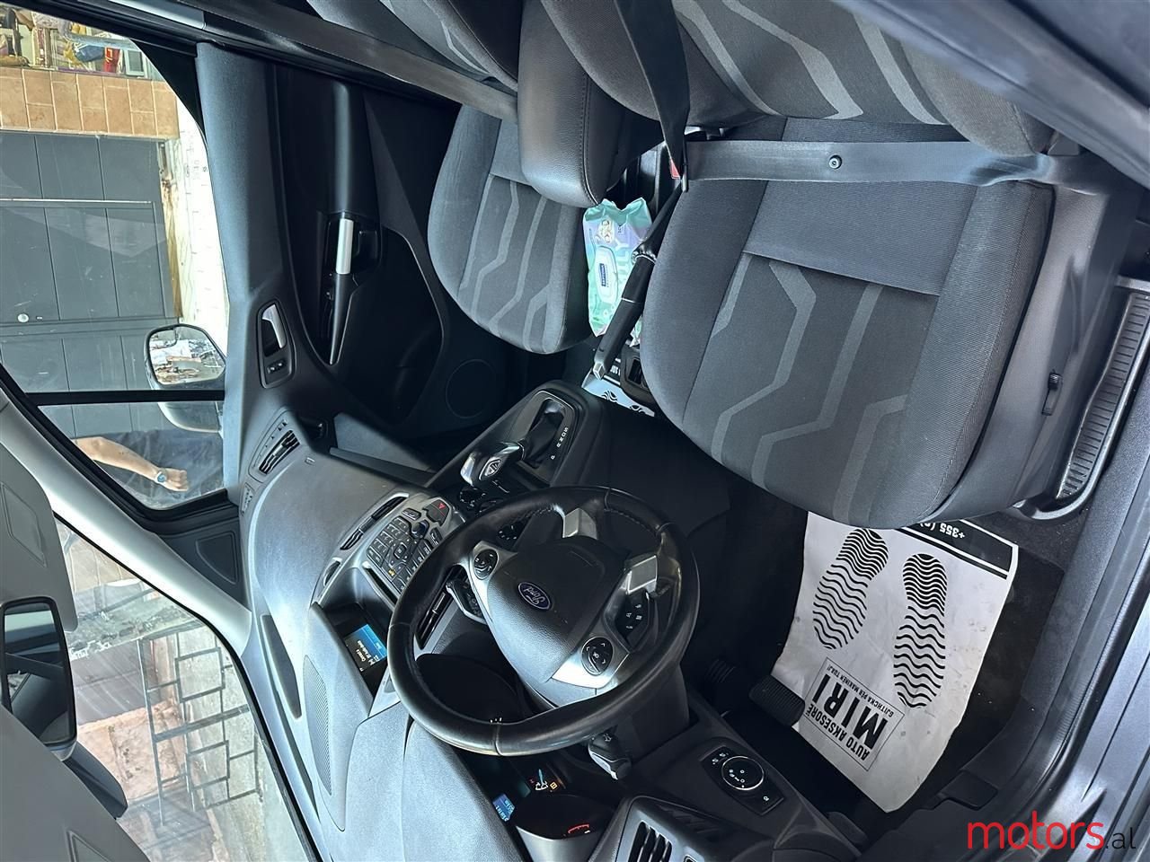 2017' Ford Transit photo #4