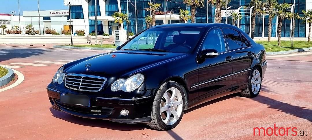2006' Mercedes-Benz C 220 photo #3