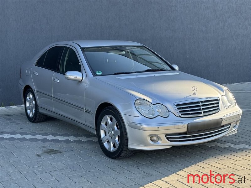 2005' Mercedes-Benz C 200 photo #3