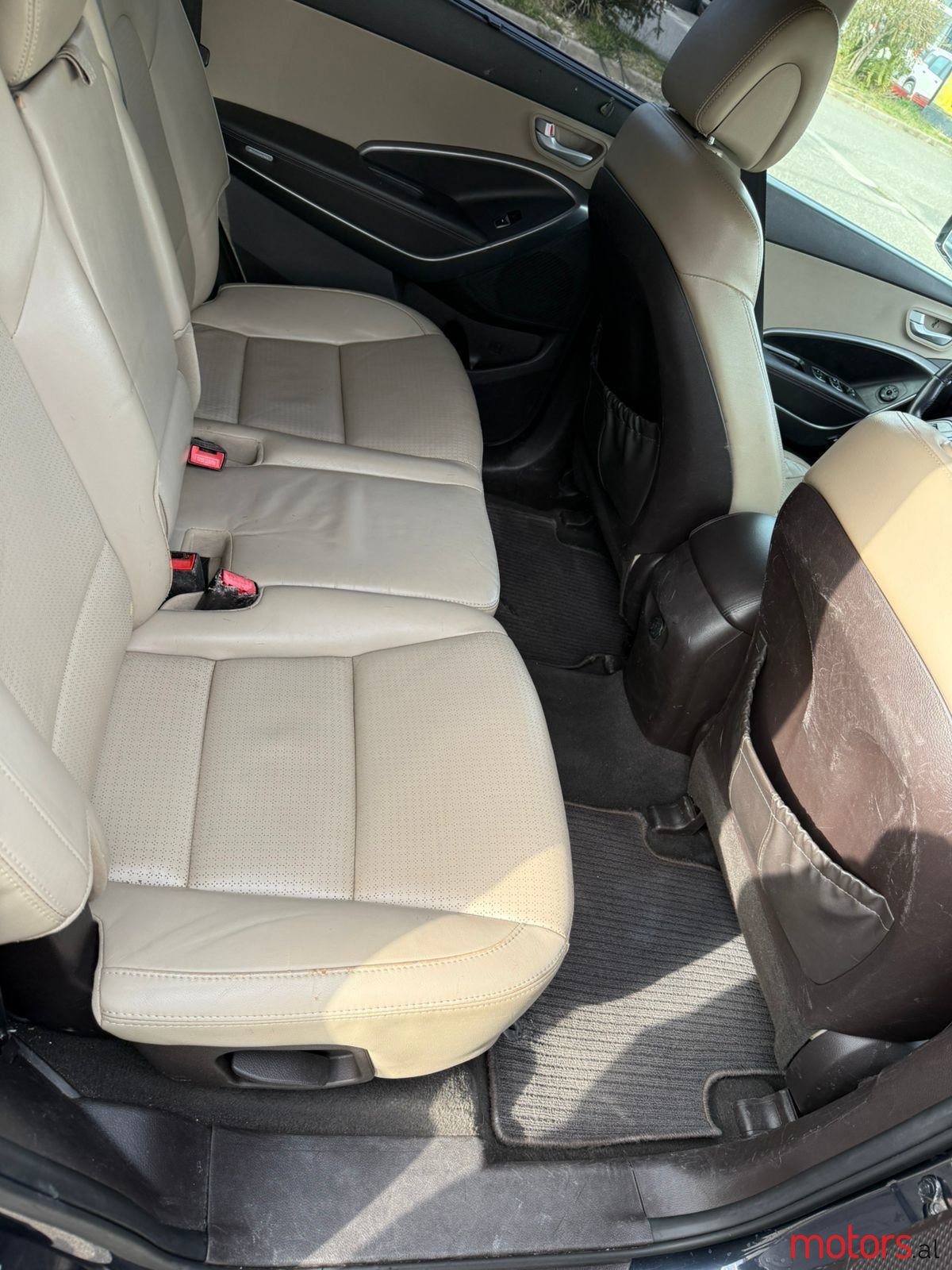 2014' Hyundai Santa Fe photo #3