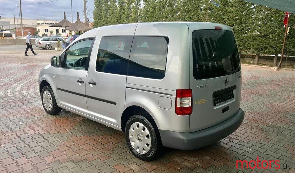 2005' Volkswagen Caddy photo #1