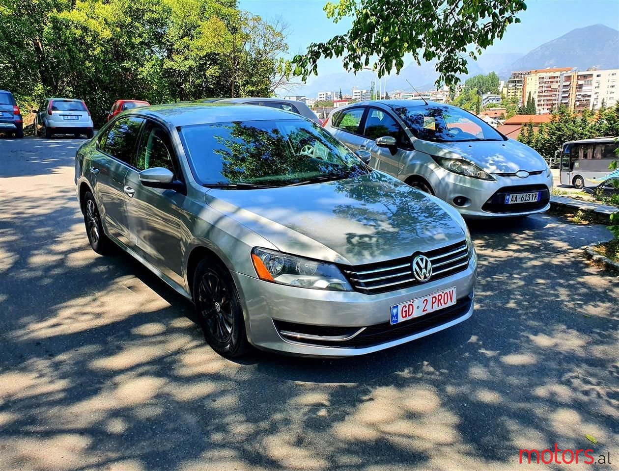 2014' Volkswagen Passat photo #3