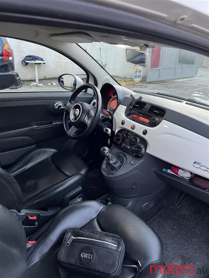 2011' Fiat 500C photo #5