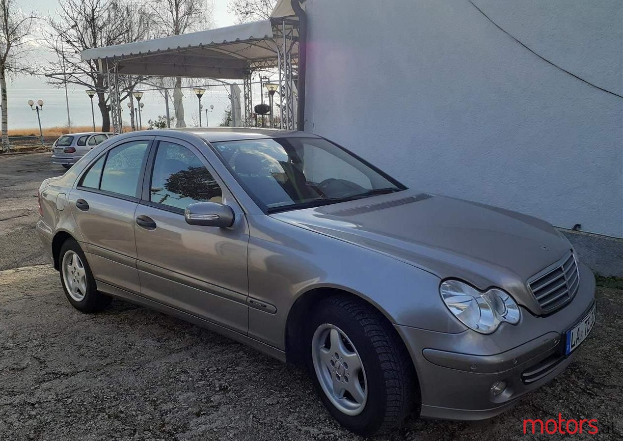 2005' Mercedes-Benz C 200 photo #1