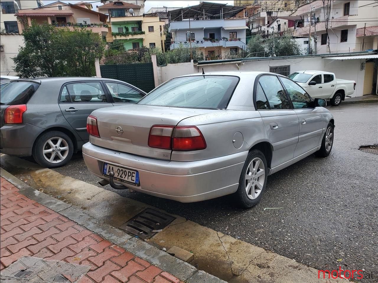 2002' Opel Omega photo #4