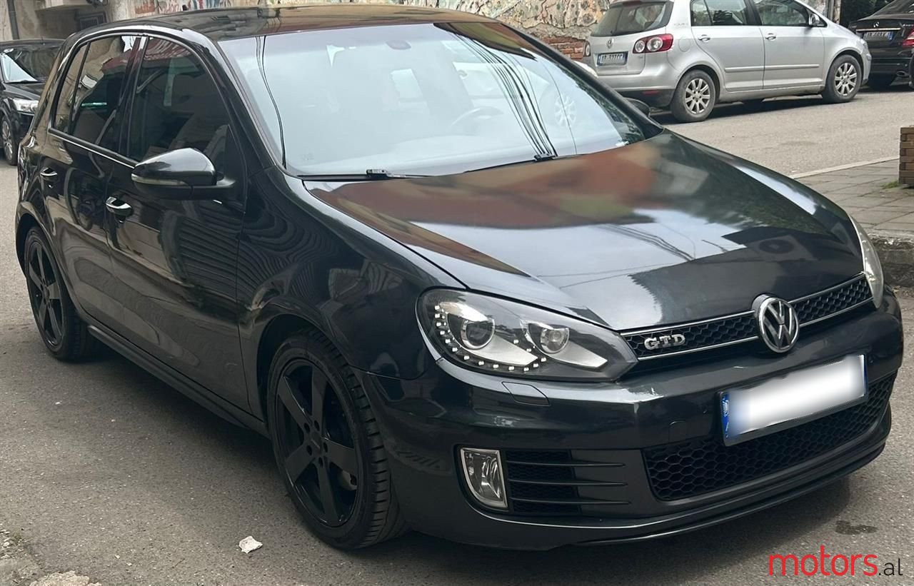 2013' Volkswagen Golf photo #3