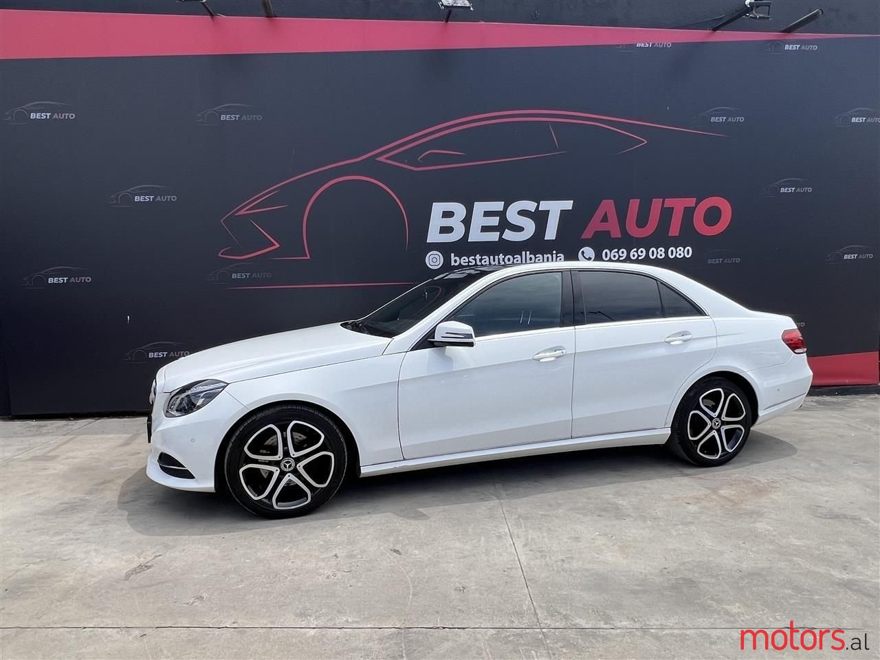 2015' Mercedes-Benz E 250 photo #1