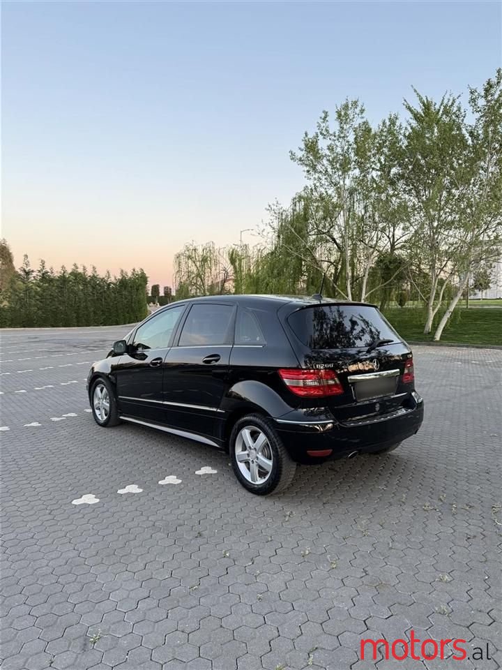 2009' Mercedes-Benz B 200 photo #5