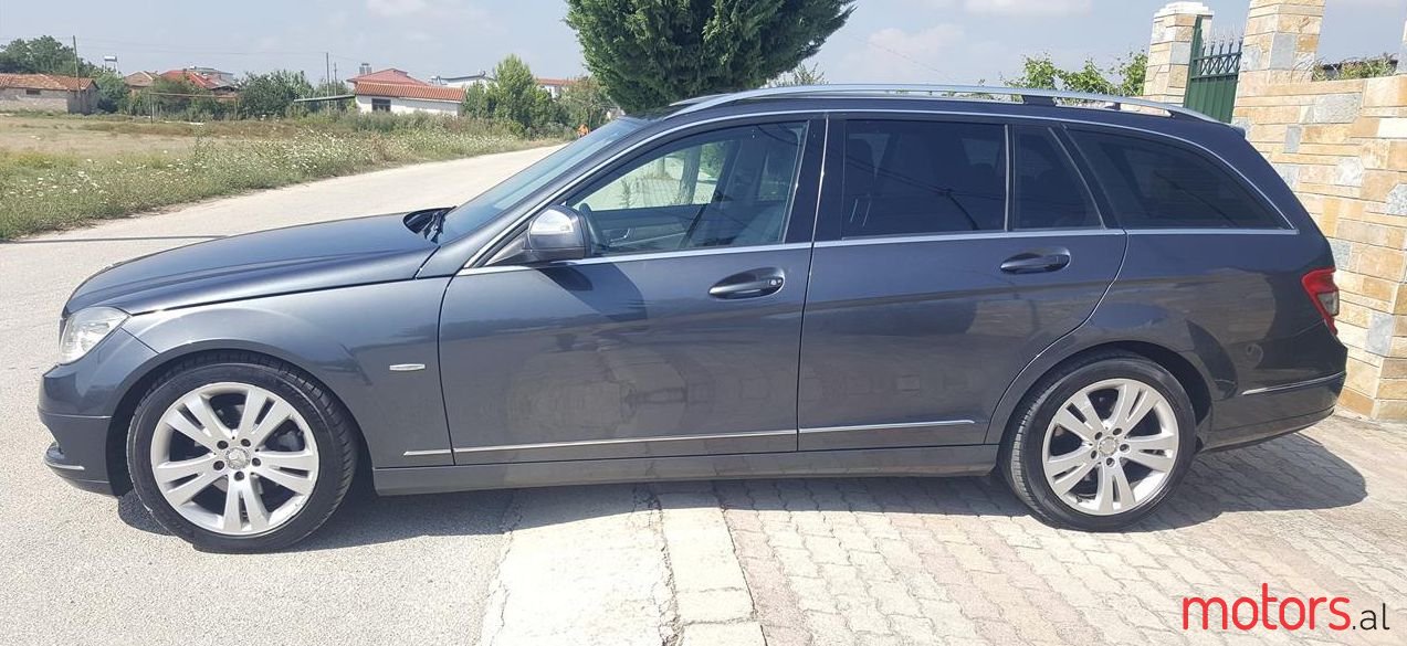 2008' Mercedes-Benz C 220 photo #1