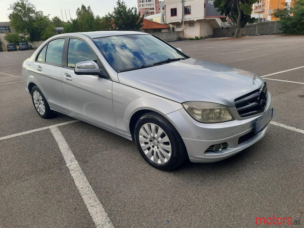 2008' Mercedes-Benz 220 photo #1