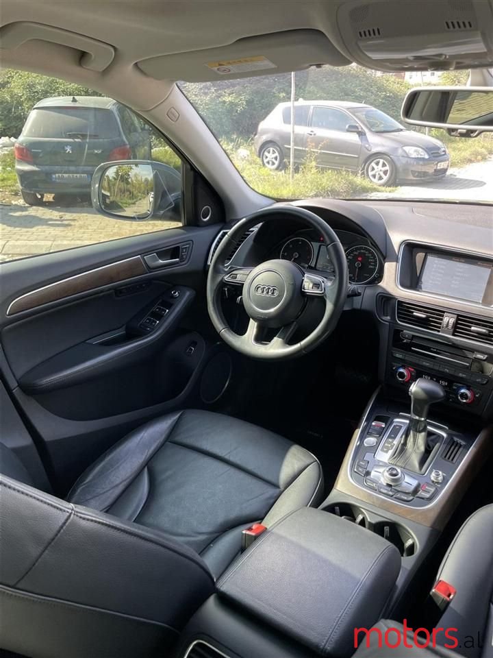 2013' Audi Q5 photo #2