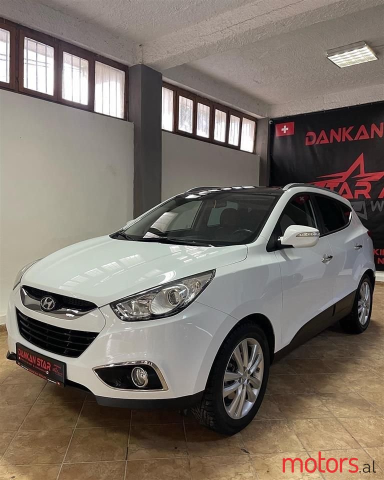 2011' Hyundai ix35 photo #3