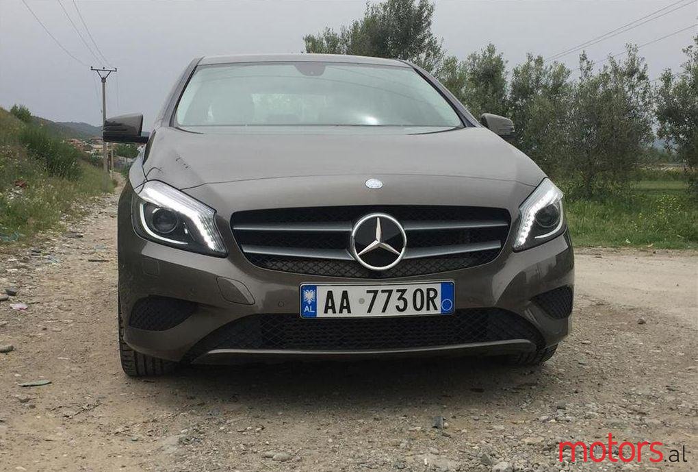 2014' Mercedes-Benz A 180 photo #2