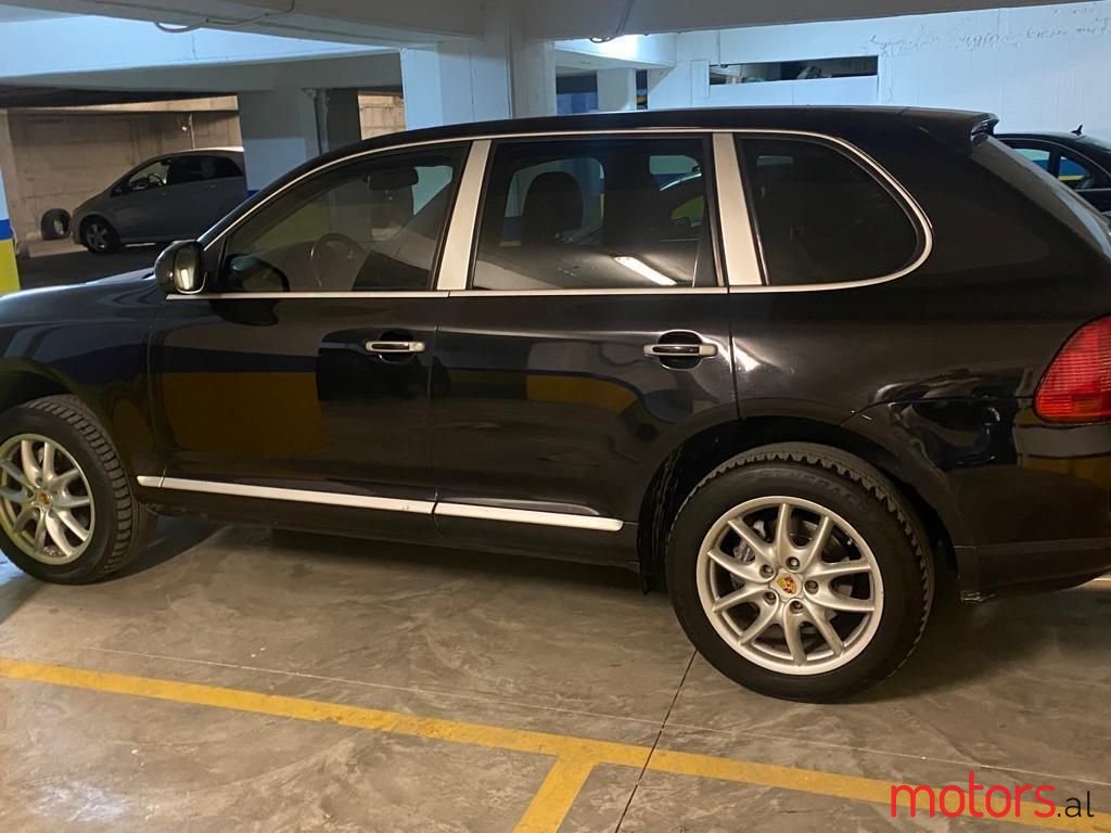 2007' Porsche Cayenne photo #2
