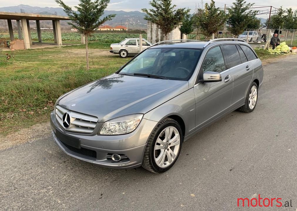 2008' Mercedes-Benz C 220 photo #1