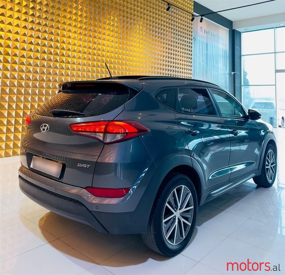 2015' Hyundai Tucson photo #6