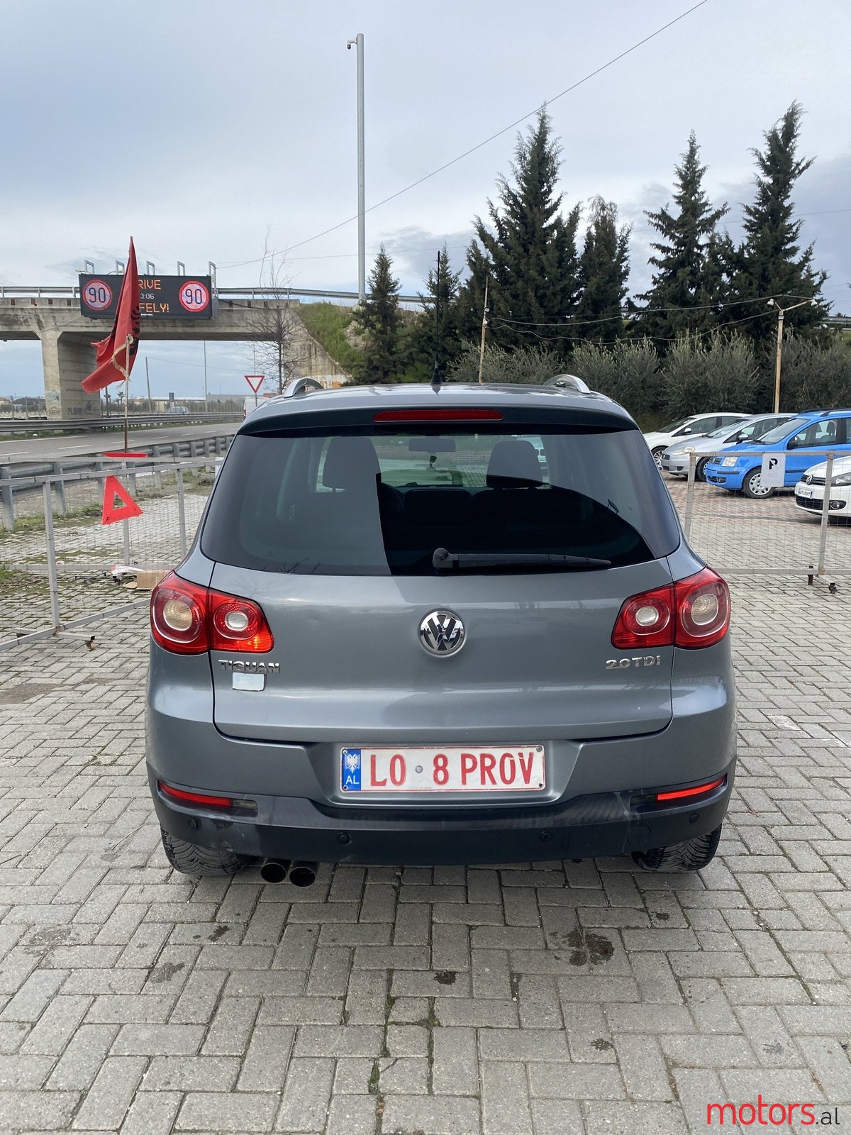 2008' Volkswagen Tiguan photo #6