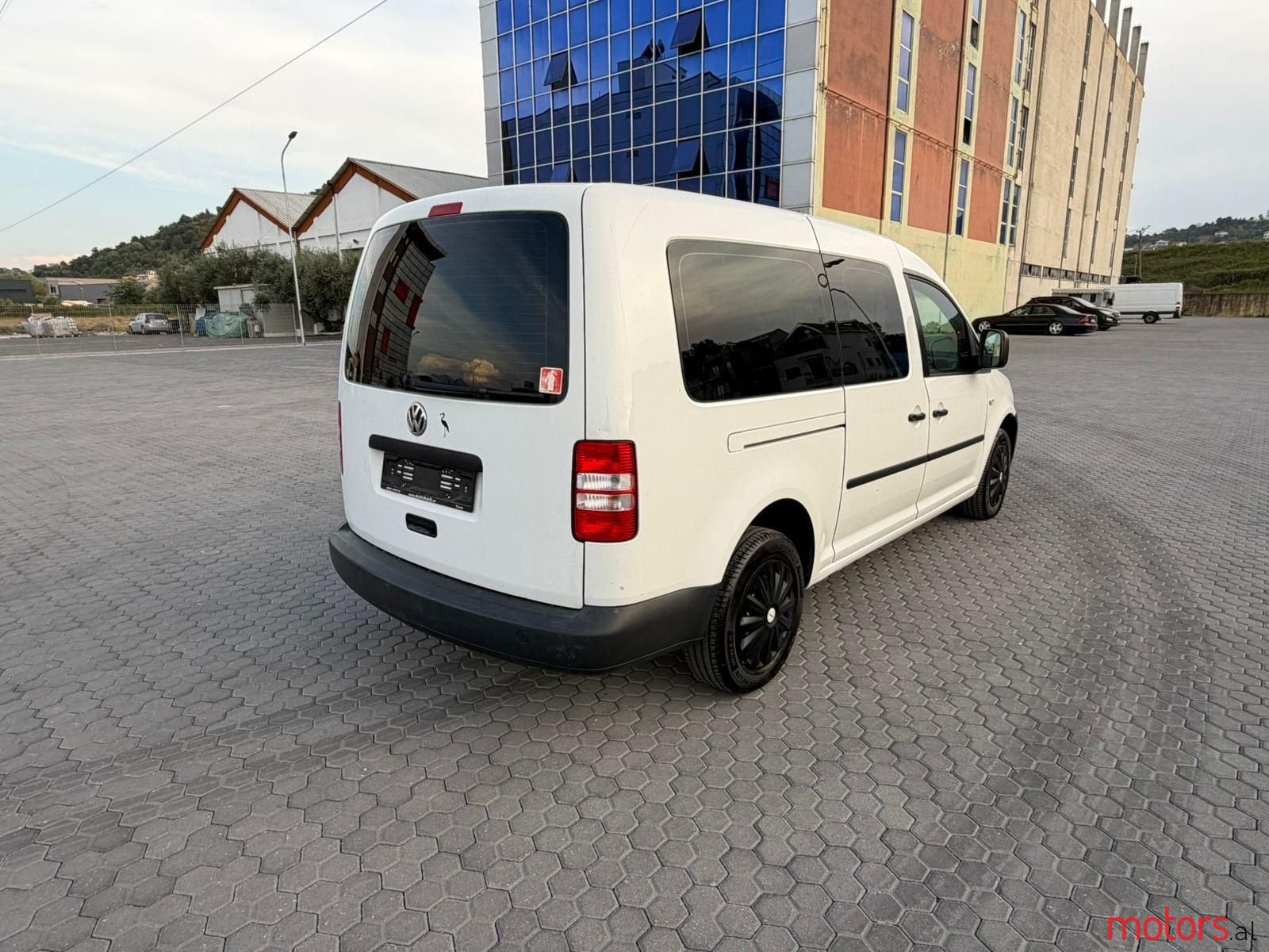2010' Volkswagen Caddy photo #3