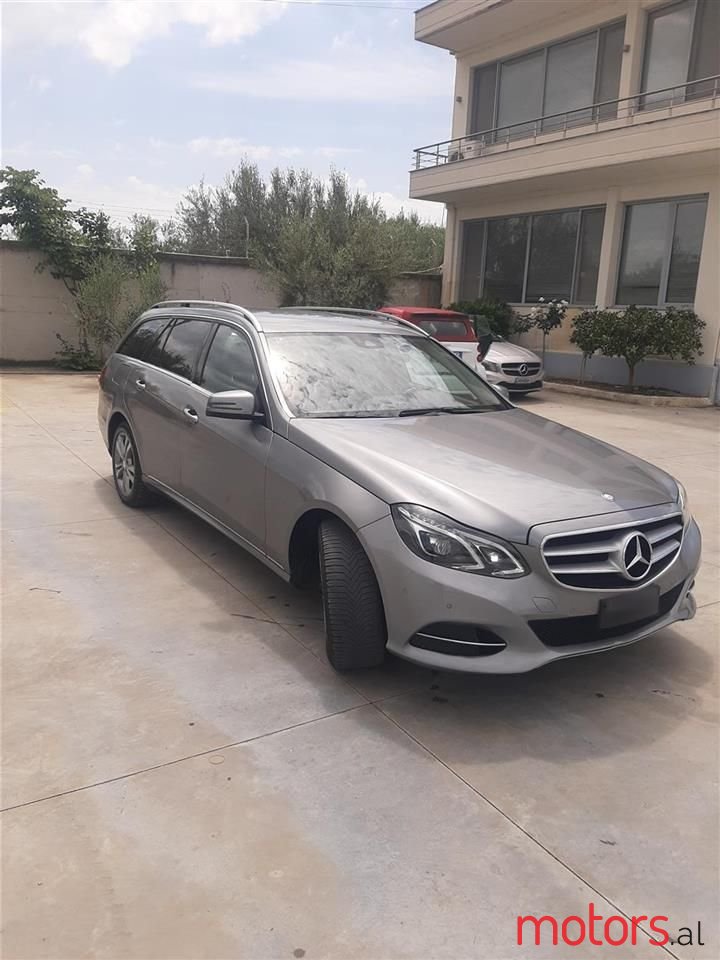 2015' Mercedes-Benz E 250 photo #4
