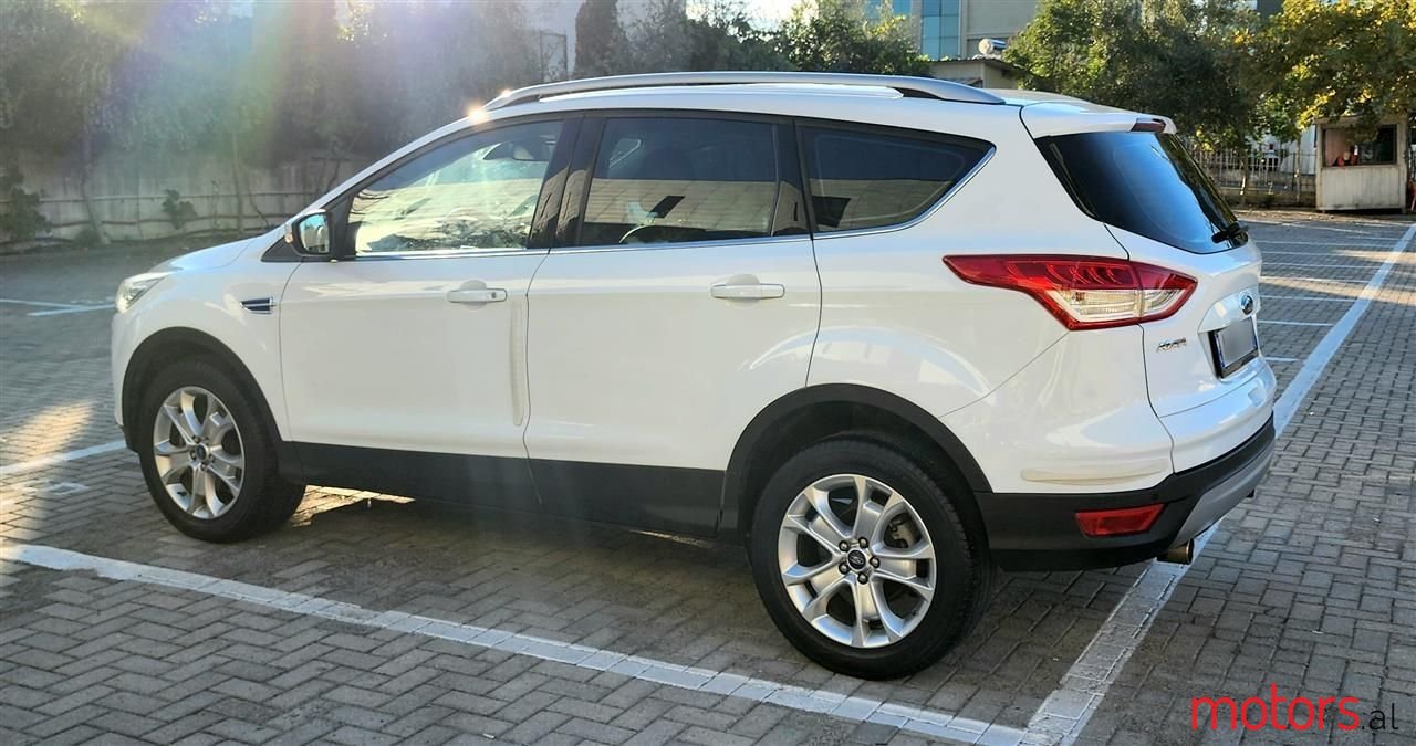 2016' Ford Kuga photo #5