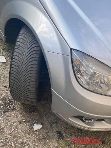 2010' Mercedes-Benz C-Class photo #4