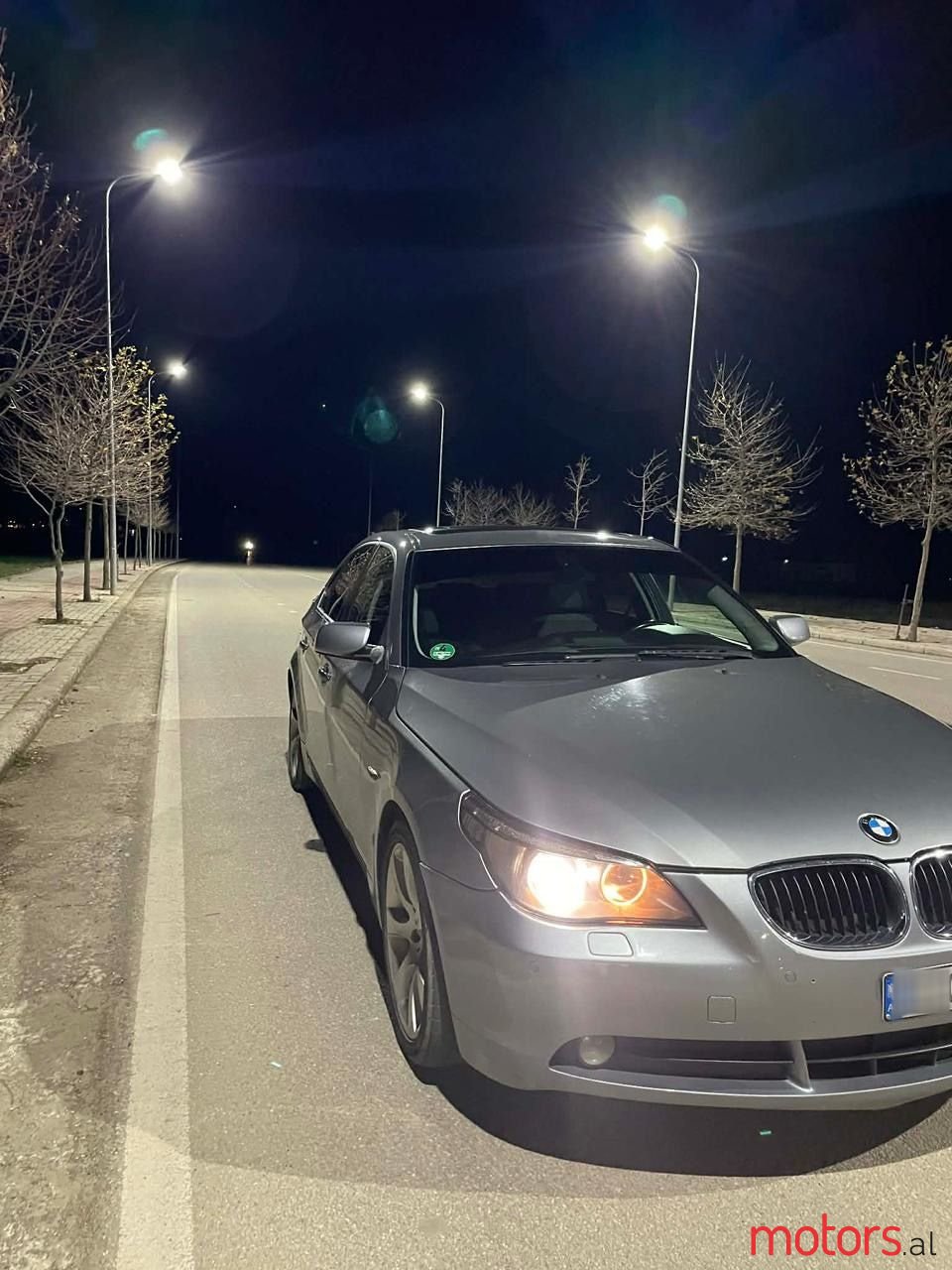 2005' BMW 523 photo #6