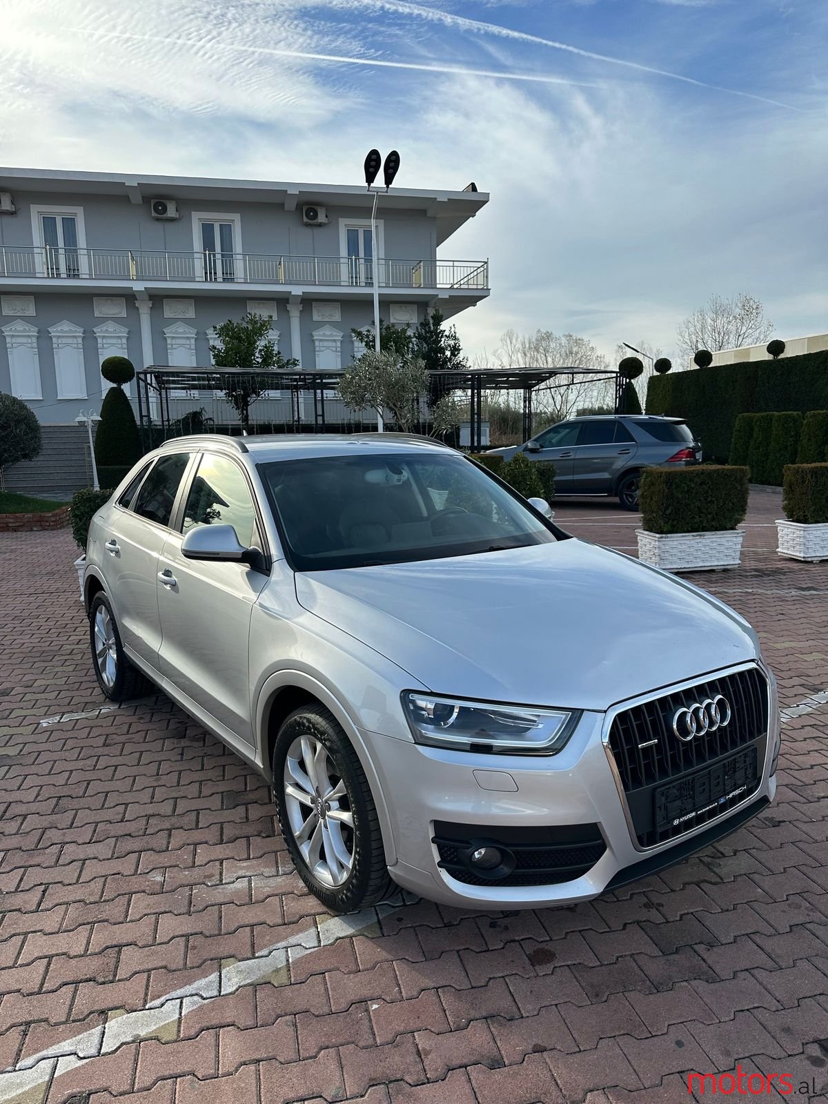 2013' Audi Q3 photo #1