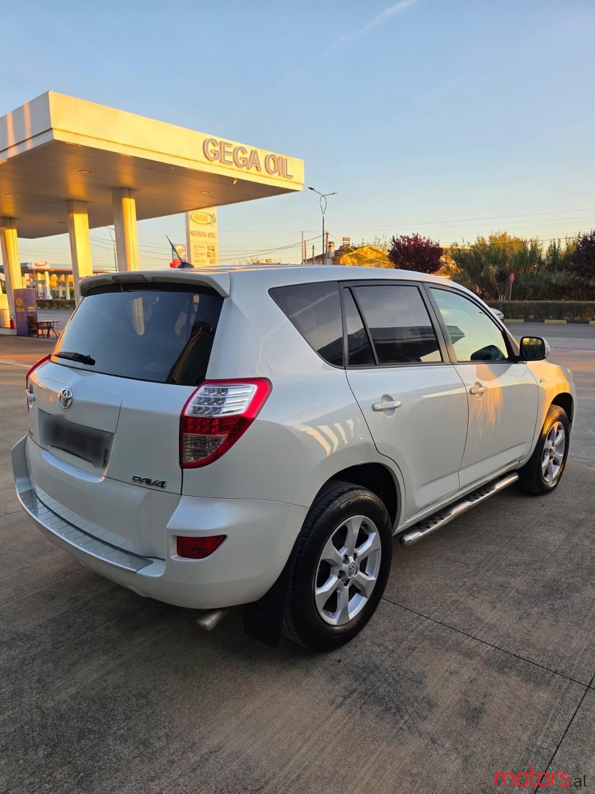 2010' Toyota RAV4 photo #6