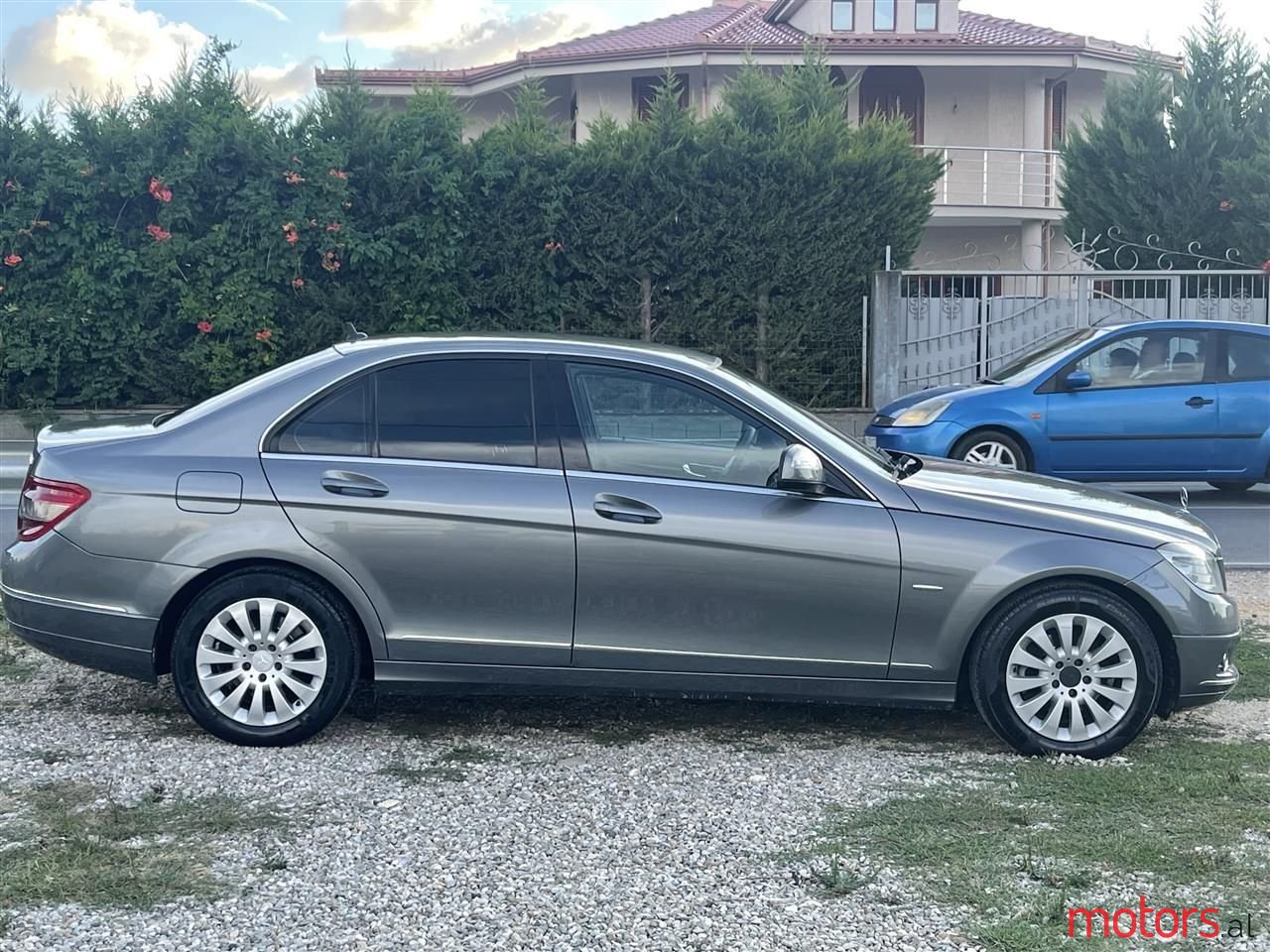 2007' Mercedes-Benz C 220 photo #3