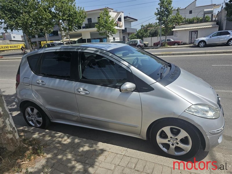 2005' Mercedes-Benz A 180 photo #2