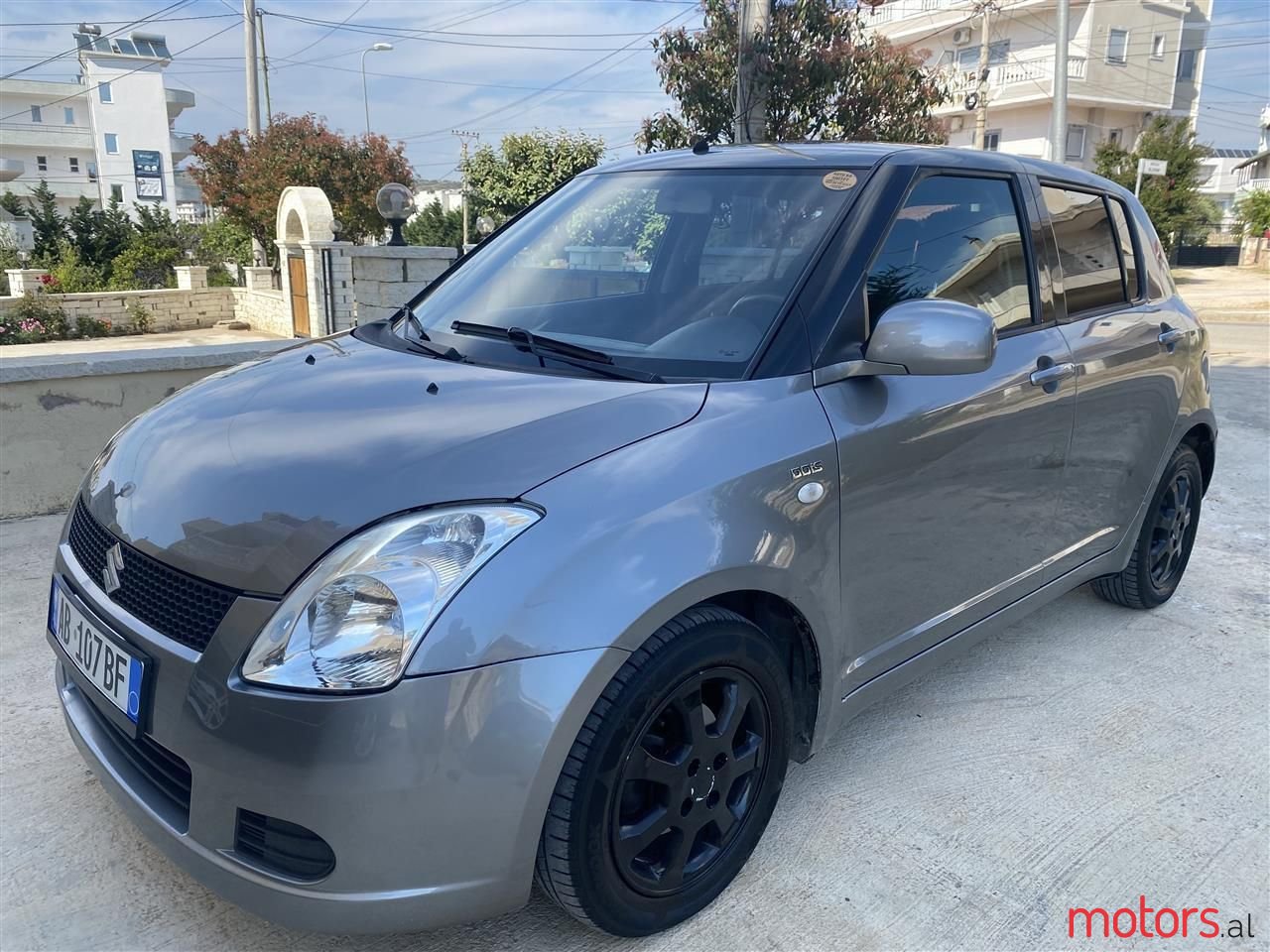 2007' Suzuki Swift photo #1