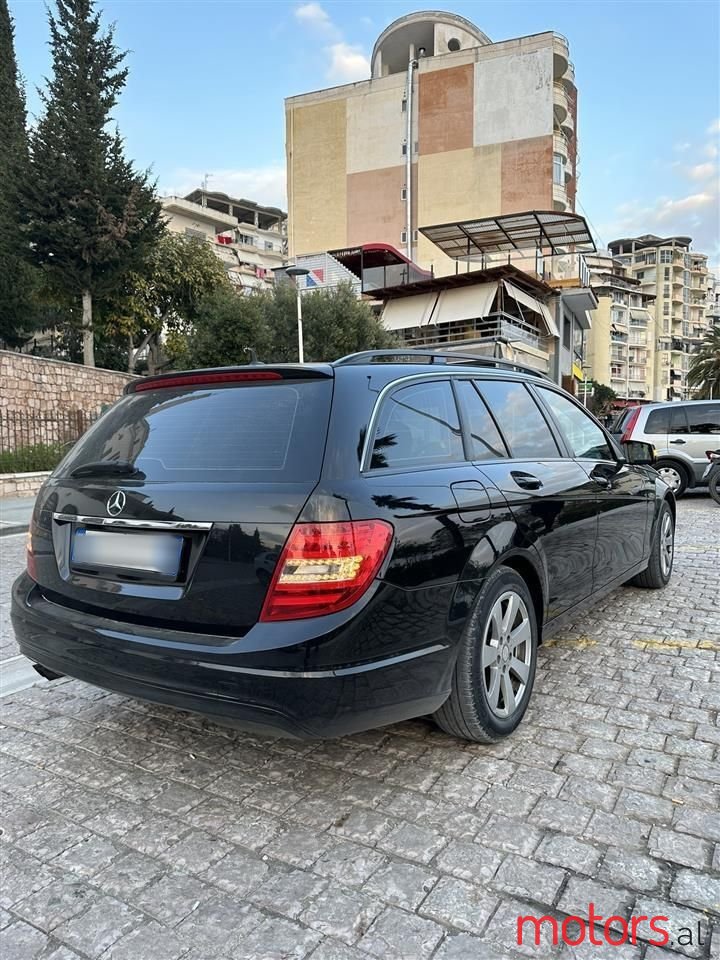 2014' Mercedes-Benz C 220 photo #6