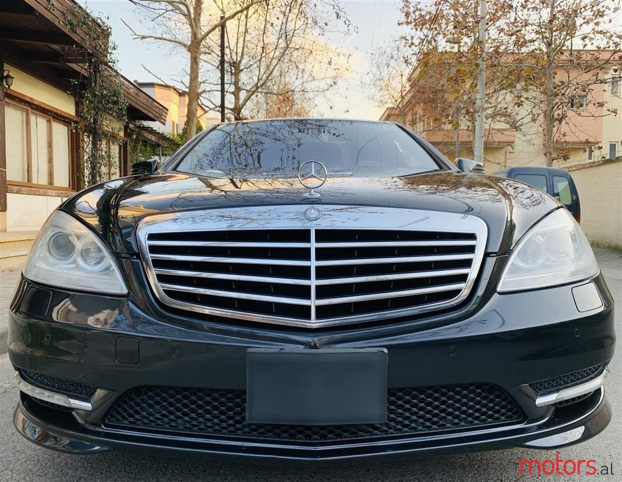 2010' Mercedes-Benz S 550 photo #1