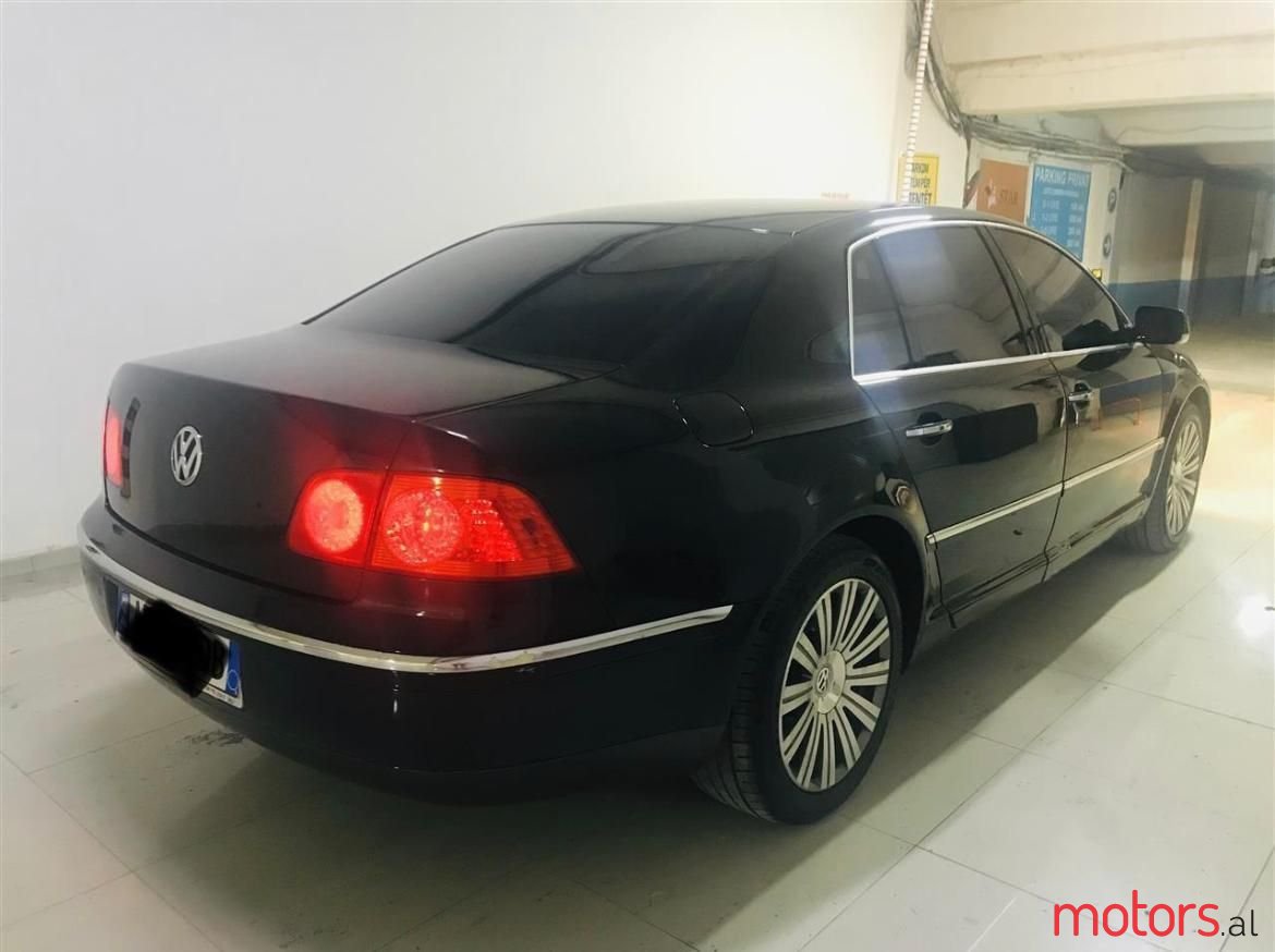 2007' Volkswagen Phaeton photo #2