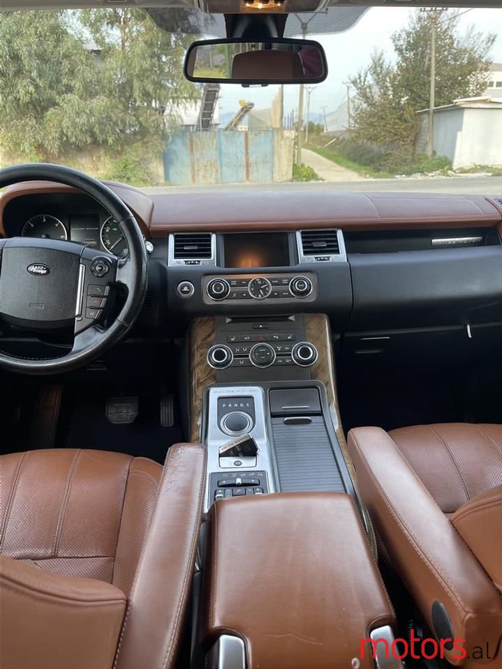 2012' Land Rover Range Rover Sport photo #5