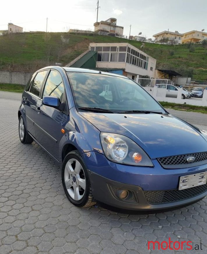 2007' Ford Fiesta photo #1