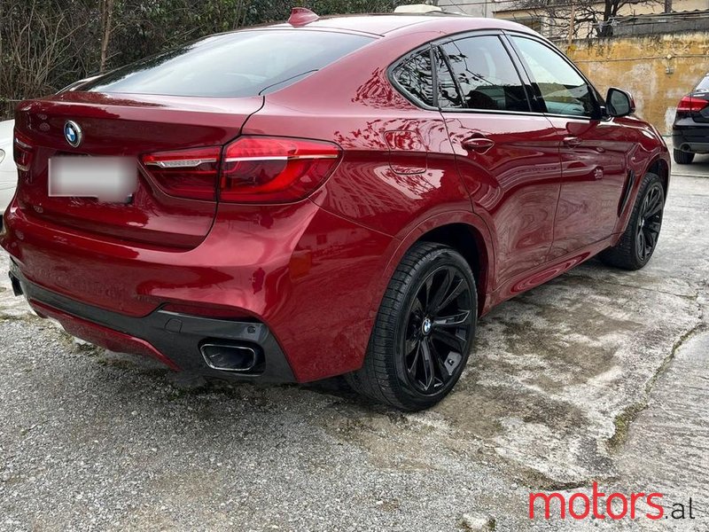 2015' BMW X6 M photo #2