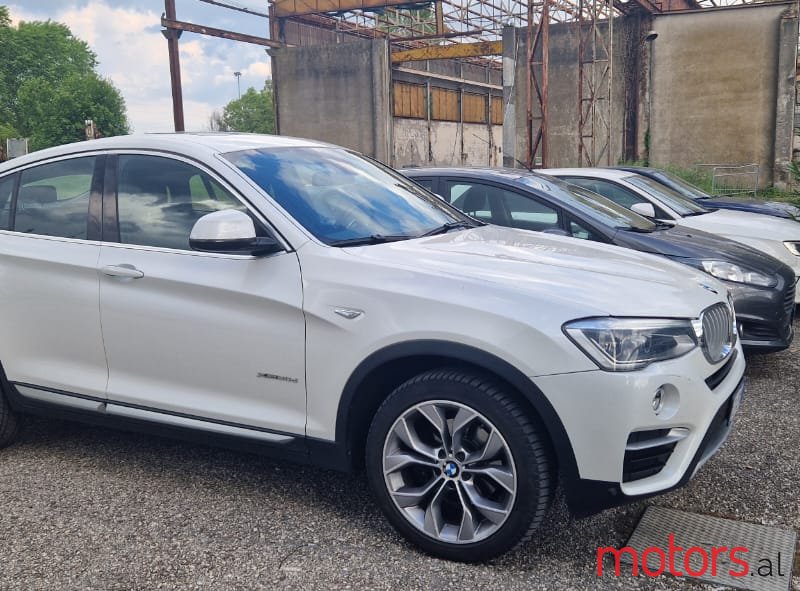 2016' BMW X4 photo #7