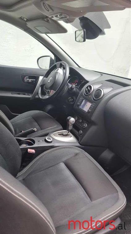 2010' Nissan Qashqai photo #2