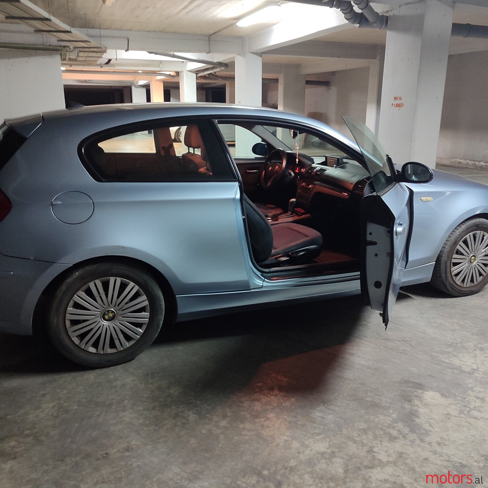 2008' BMW 118 photo #4