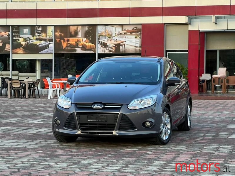 2011' Ford Focus photo #1