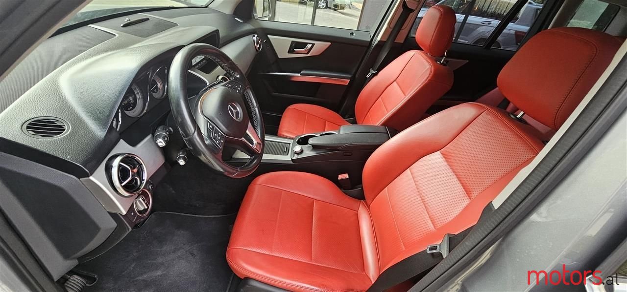 2014' Mercedes-Benz GLK 220 photo #5