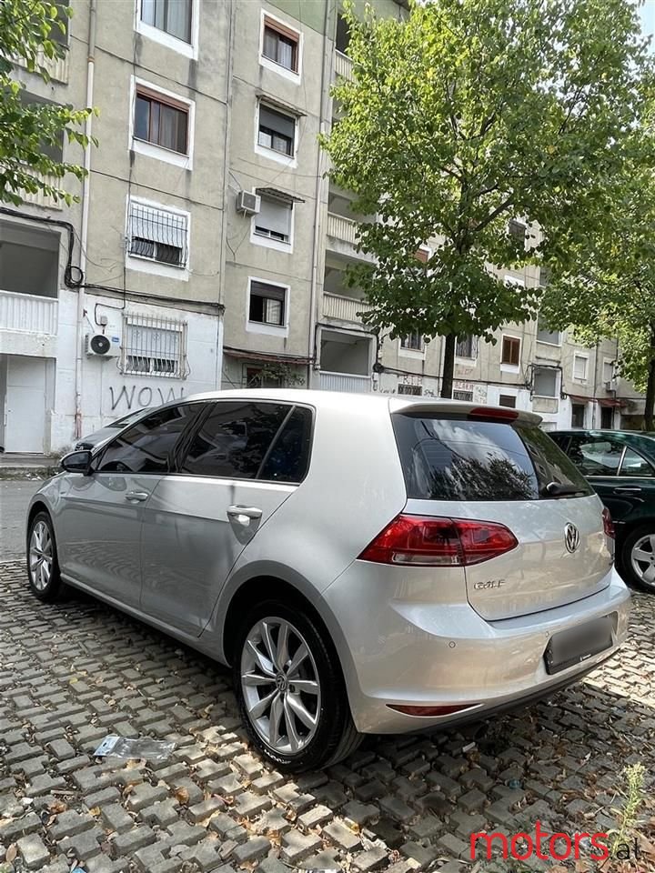 2013' Volkswagen Golf photo #3