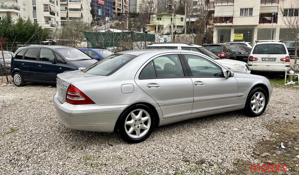 2002' Mercedes-Benz C 240 photo #1
