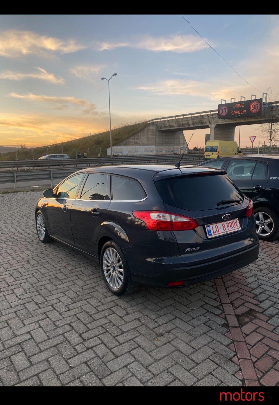 2011' Ford Focus photo #5